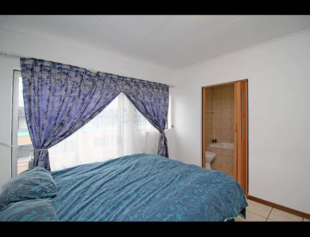 1 BEDROOM APARTMENT FOR SALE IN FERNDALE